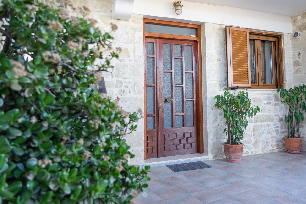 Tholos Arkhondikí Exterior photo